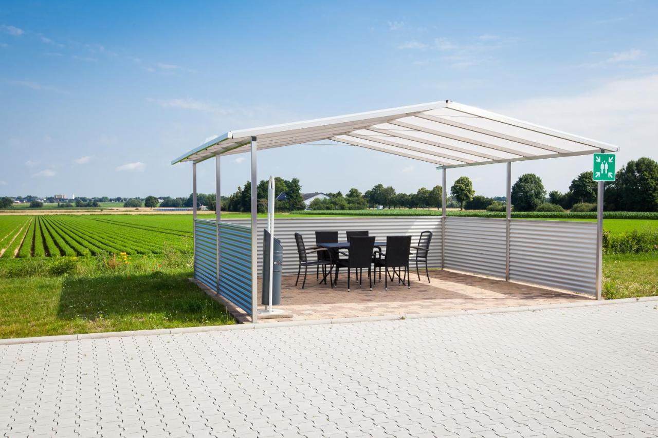 Motel Schlegel Westernkotten Exteriér fotografie